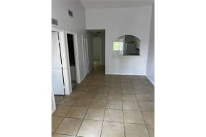 1271 Se 29th St 205-24, Homestead