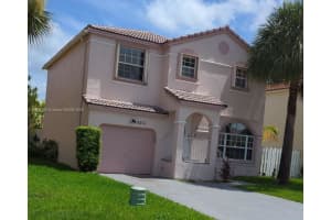 15271 Nw 6th Ct 1, Pembroke Pines
