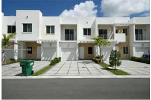 10259 Nw 72nd Ter 10259, Doral