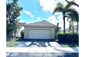 4366 Mahogany Ridge Dr, Weston