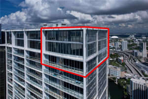 465 Brickell Ave Ph5701, Miami