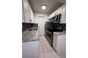2331 Adams St 12, Hollywood
