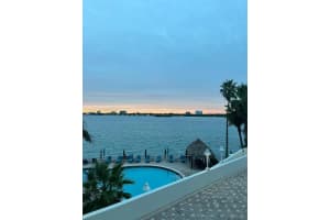 10350 W Bay Harbor Dr 3s, Bay Harbor Islands