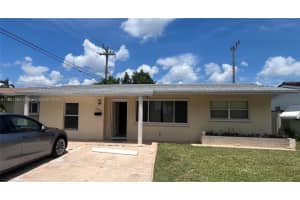 2403 Nw 53rd St, Tamarac