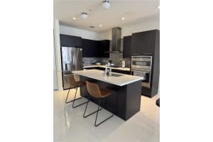 6310 Nw 103rd Pl 103, Doral