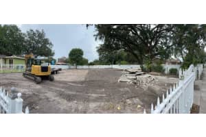 2476 Nw 97th St, Miami