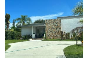 3210 E Medinah Cir E 0, Lake Worth