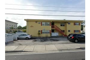 12195 W Dixie Hwy 21, North Miami