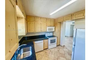 2025 Ne 164th St 716, North Miami Beach
