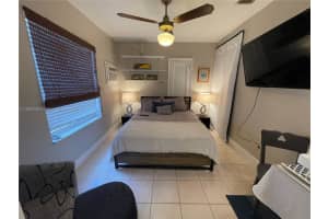 901 Se 14th St E, Fort Lauderdale