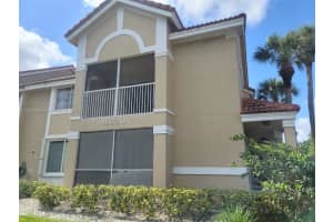 4620 W Mcnab Rd B2, Pompano Beach