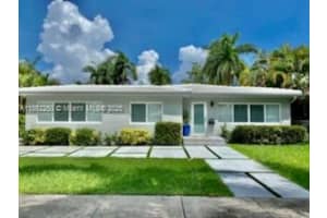1307 Jackson St, Hollywood