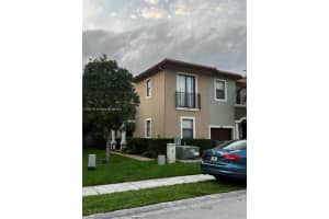 608 Ne 33rd Ter 608, Homestead