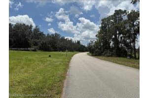 5056 Lake Regency Dr, Sebring