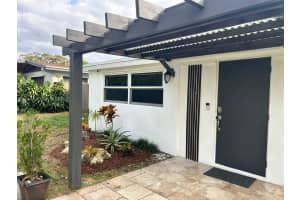 1600 Ne 175th St, North Miami Beach