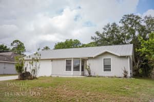 3966 Sw Brunswick St, Port Saint Lucie