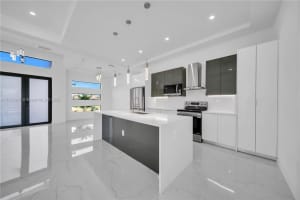 2318 Nw 30th Ter, Cape Coral