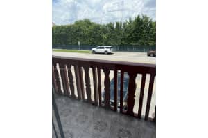 1000 W 28 St 16, Hialeah 1000 W 28 St 16, Hialeah