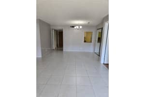 1301 Ne 7th St 207, Hallandale Beach