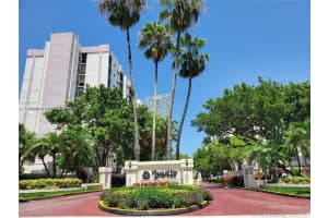 17021 N Bay Rd 126, Sunny Isles Beach