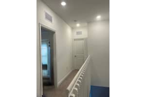 947 Ne 211th St 947, Miami