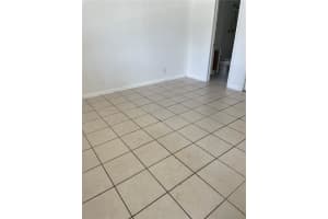 1095 N 59th Ave 1, Hollywood