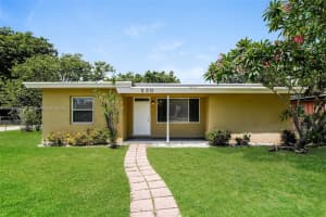 530 S 28th Ave, Hollywood