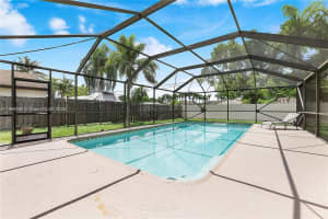 11909 Sw 48th Ct, Cooper City
