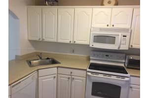 2571 Aragon Blvd 313, Sunrise