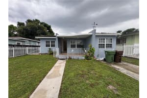 458 Se 3rd, Hialeah