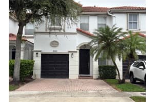 7862 Nw 109th Path, Doral