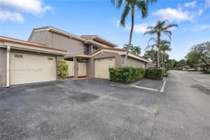 1709 Saint Andrews Rd, Hollywood
