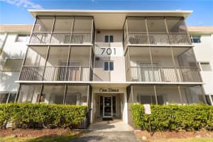 701 Ne 1st Ct 209, Hallandale Beach