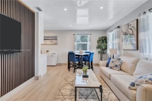 1390 Ne 150th St, Miami