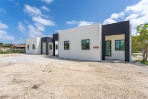 12336 Sw 219 St, Miami