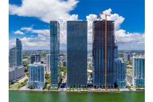 700 Ne 24th St 3206, Miami