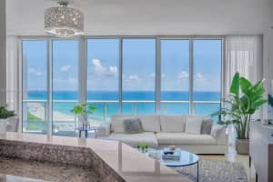 100 S Pointe Drive 2208, Miami Beach