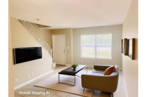 4668 Nw 9th Dr 4668, Plantation