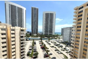 1817 S Ocean Dr Ph27, Hallandale Beach