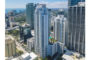 1060 Brickell Ave 3601, Miami
