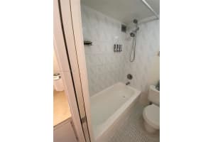 16909 N Bay Rd 415, Sunny Isles Beach