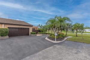 7225 Coldstream Dr 7225, Hialeah