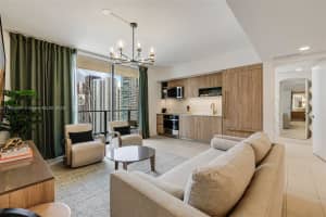 159 Ne 6th St 3601, Miami