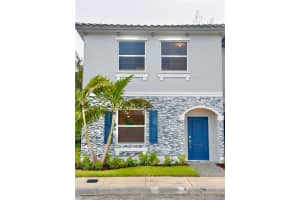 124 Se 10th Ct 124, Homestead