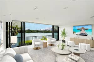 1000 Venetian Way Th101, Miami