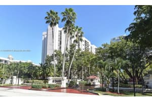 17021 N Bay Rd 207, Sunny Isles Beach