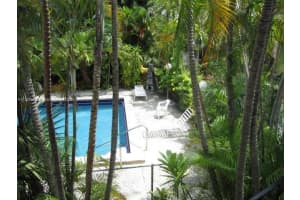 645 Ne 77th St 6, Miami