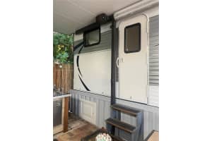 325 Calusa St #120, Key Largo