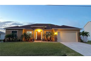 6215 Nw West Deville Circle, Port Saint Lucie