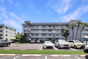 110 Royal Park Dr 3c, Oakland Park